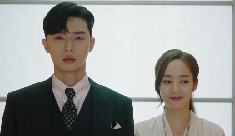 منشی کیم چشه؟ «What’s Wrong With Secretary Kim»